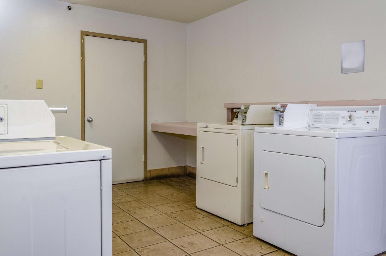 Studio 6-Fresno, Ca - Extended Stay Pinedale Dış mekan fotoğraf
